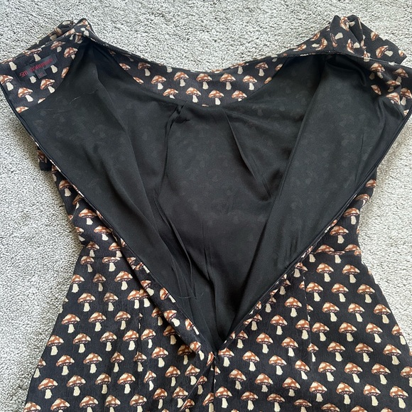 SM wardrobe Mushroom dress. M/L - Picture 2 of 8